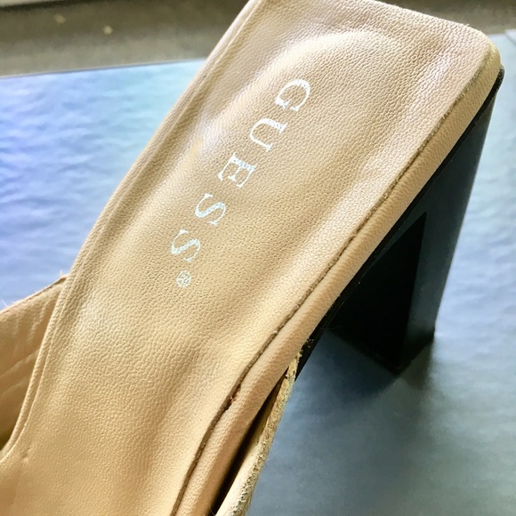 GUESS Fur Champagne Embroidery Leather Mules Heels - Picture 6 of 9